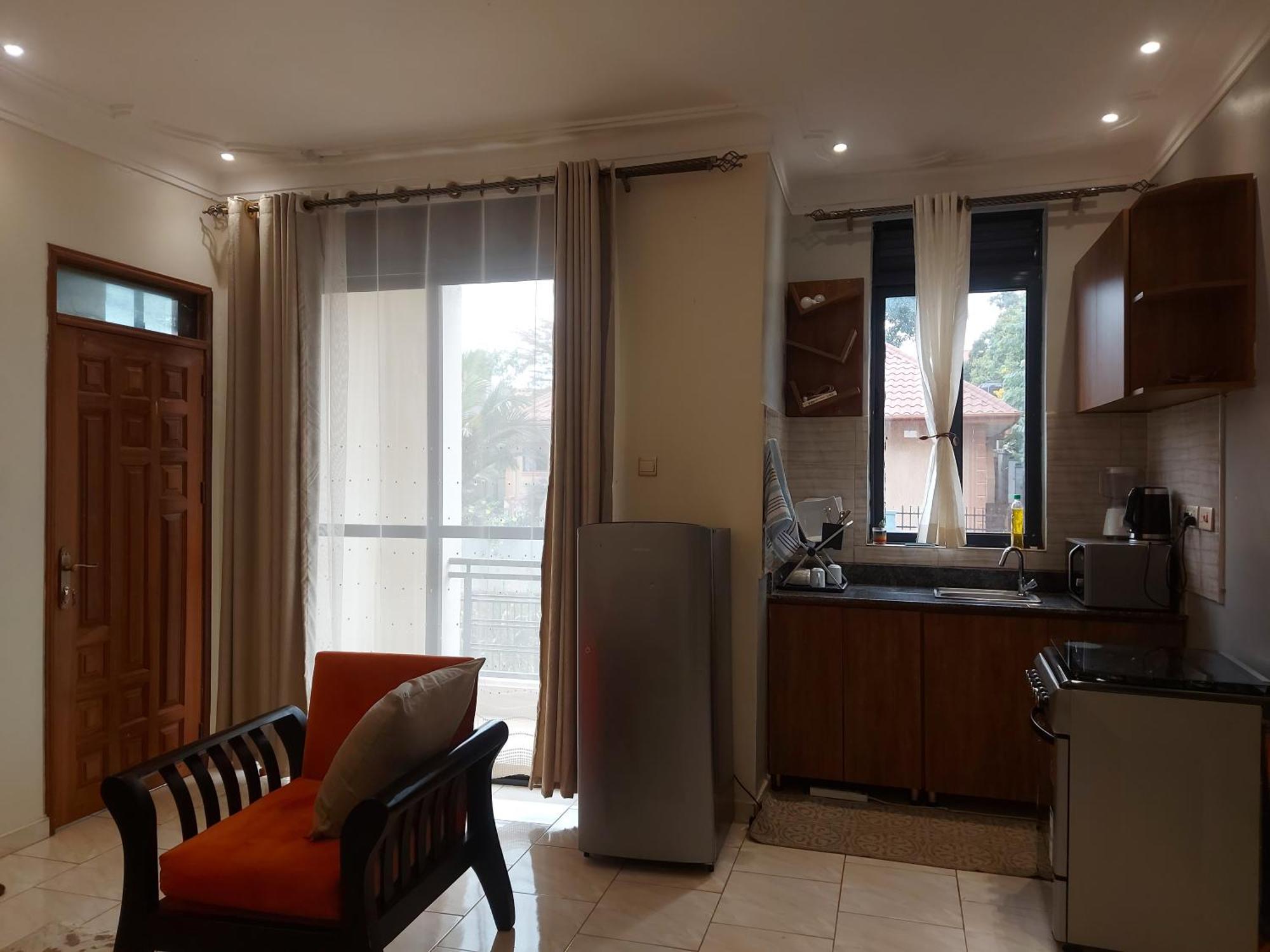 The Fancy Convenience-free Wifi Kyanja Apartamento